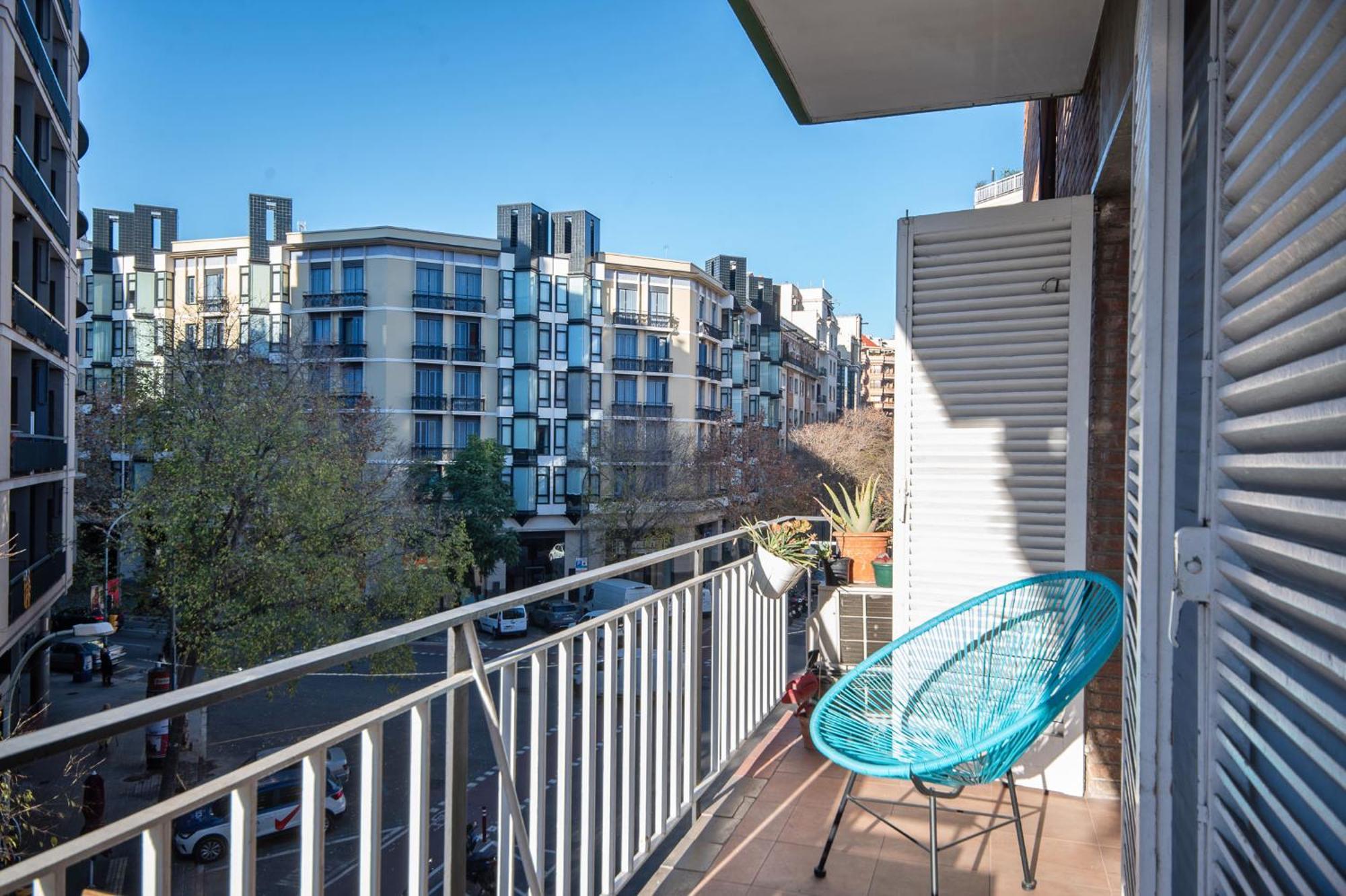 Warmth And Comfort In The Sought-after Eixample Appartement Barcelone